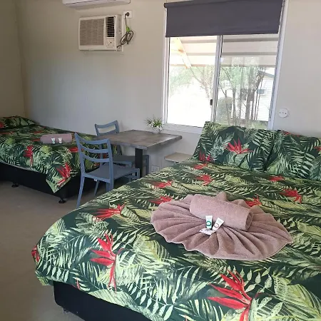 Cunnamulla Tourist Park Hotel Exterior photo